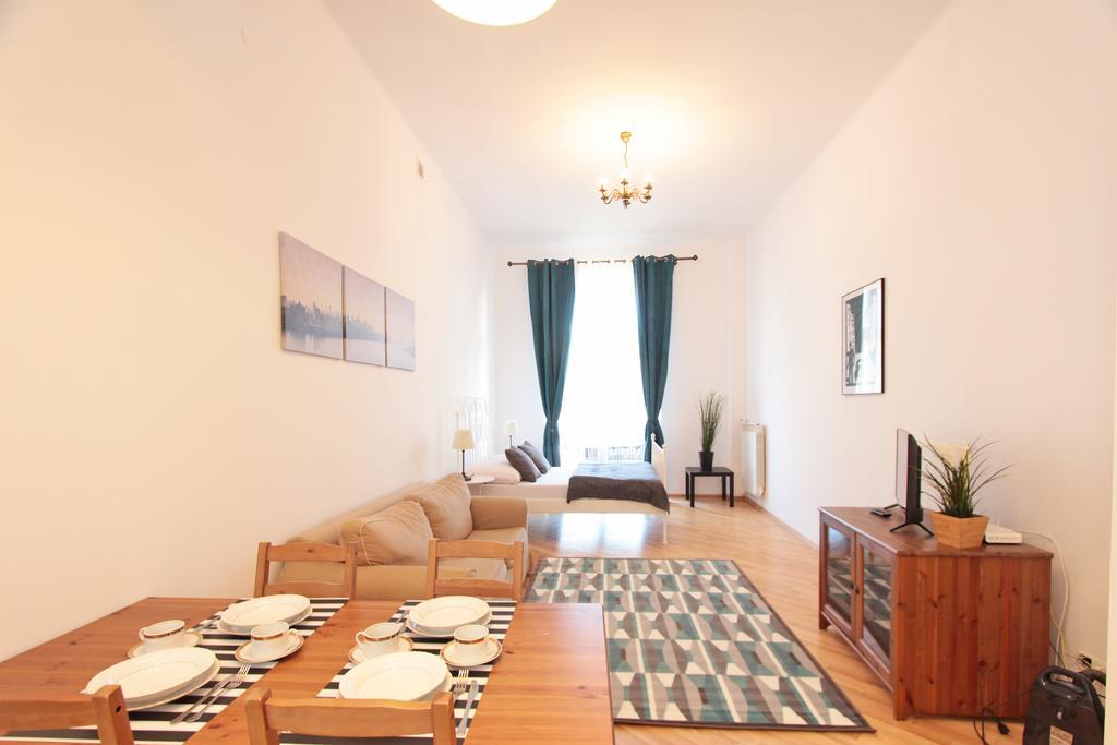 Warsaw City Apartments Екстериор снимка